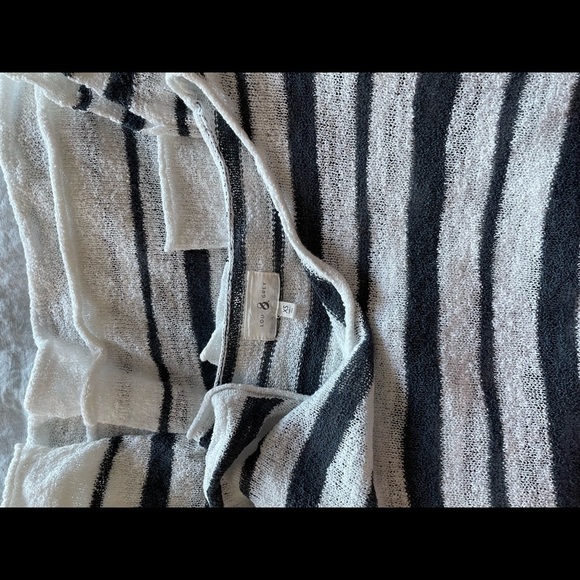 LOFT PULL OVER sweater - Picture 4 of 4